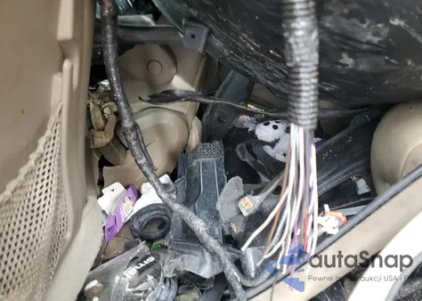 2014 Chrysler Town & Country Touring z USA, uszkodzony, nr VIN 2C4RC1BG1ER170900